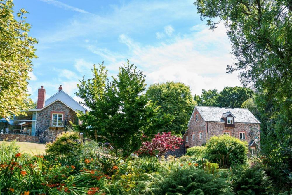 Villa Pulley Mill High Bickington Esterno foto